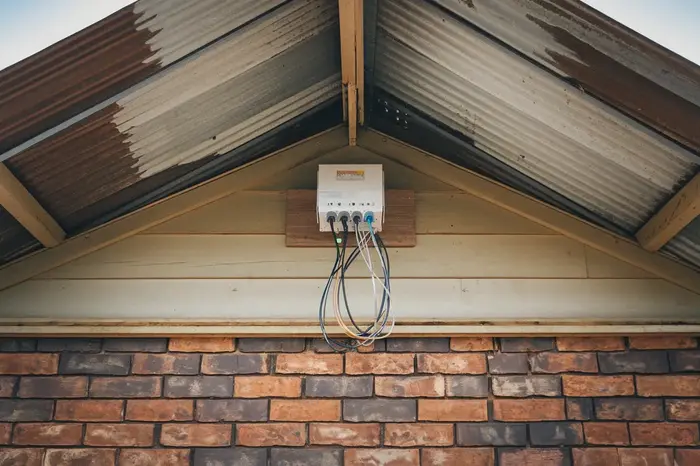 TV antenna Midland signal test and booster upgrade